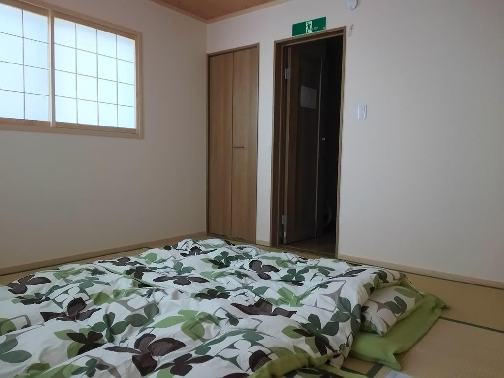 Guest House Aoi Nakamoto Kyoto Bagian luar foto